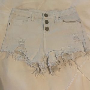 BLANK NYC girls jean shorts